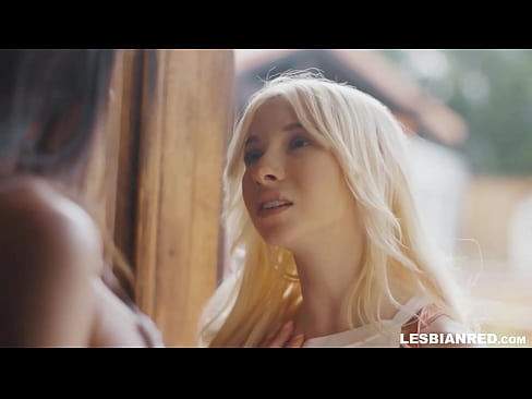 ❤️ La noia torna a casa uns mesos després i s'acaba menjant el cony de la seva madrastra ❤️❌ Porno anal al ca.xxxomg.ru