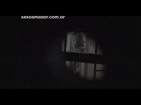 ❤️ Blondie és gravada en secret per un voyeur del barri amagat darrere de maons buits ❤️❌ Porno anal al ca.xxxomg.ru